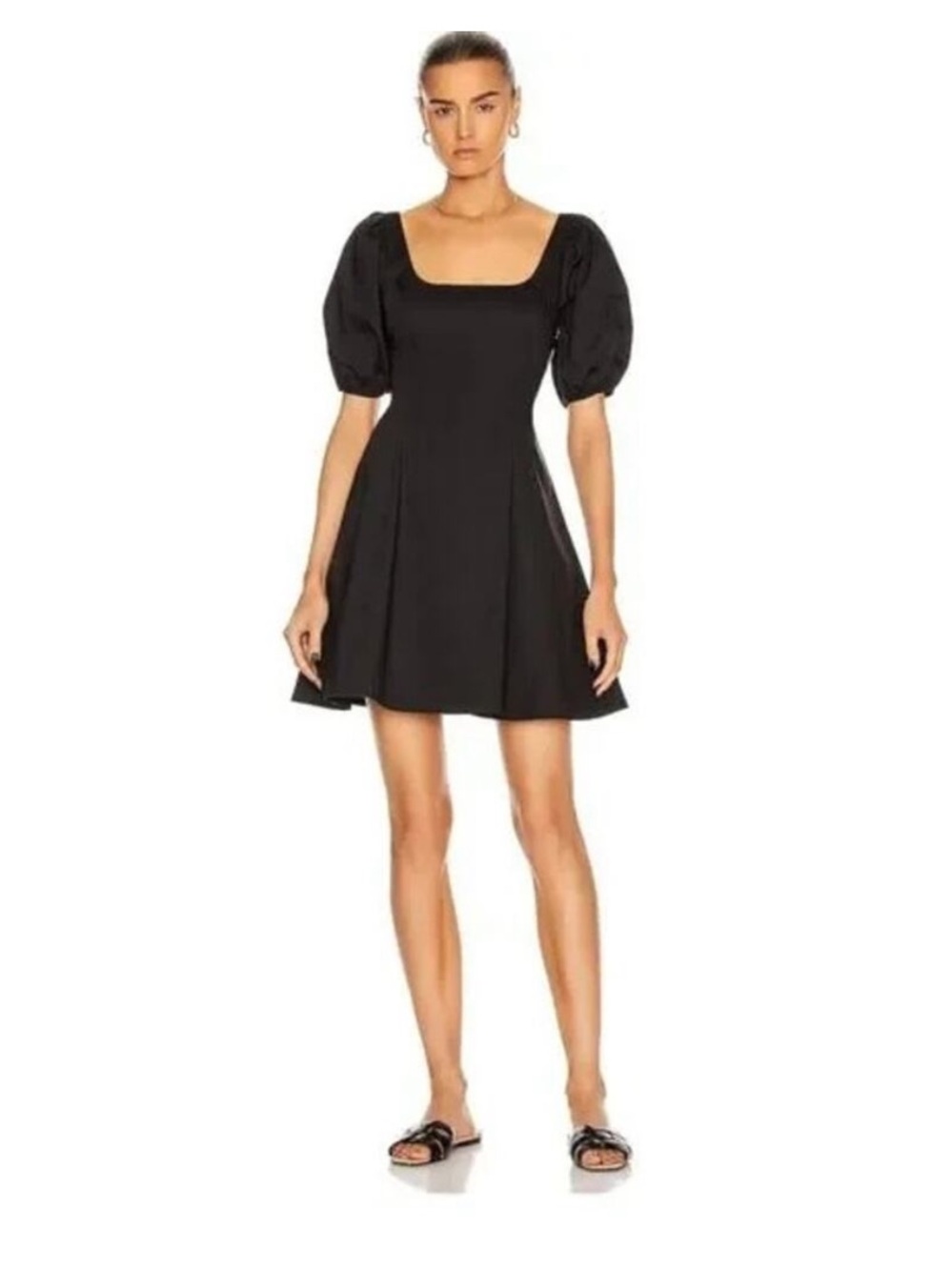 Staud Laelia Dress Puff Sleeves Black
Fit Flare Mini Poplin Cotton
Mini